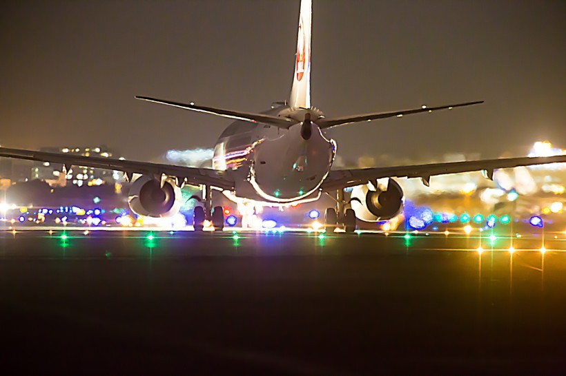 4694761