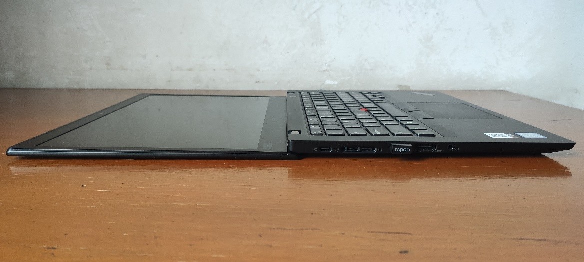 晒单极致便携的小黑本thinkpadx390