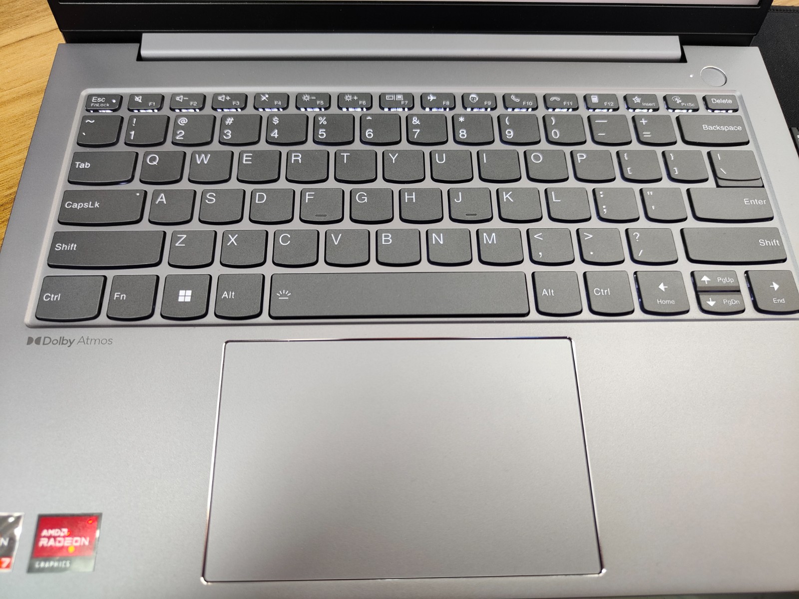 代引き人気 アス ThinkBook14 英語配列 R7-6800H G4+ ノートPC