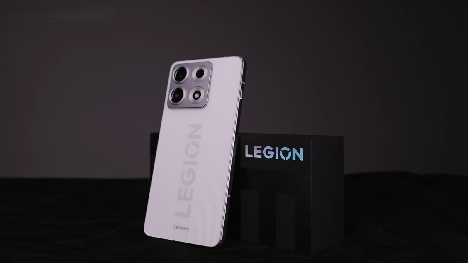 8068078