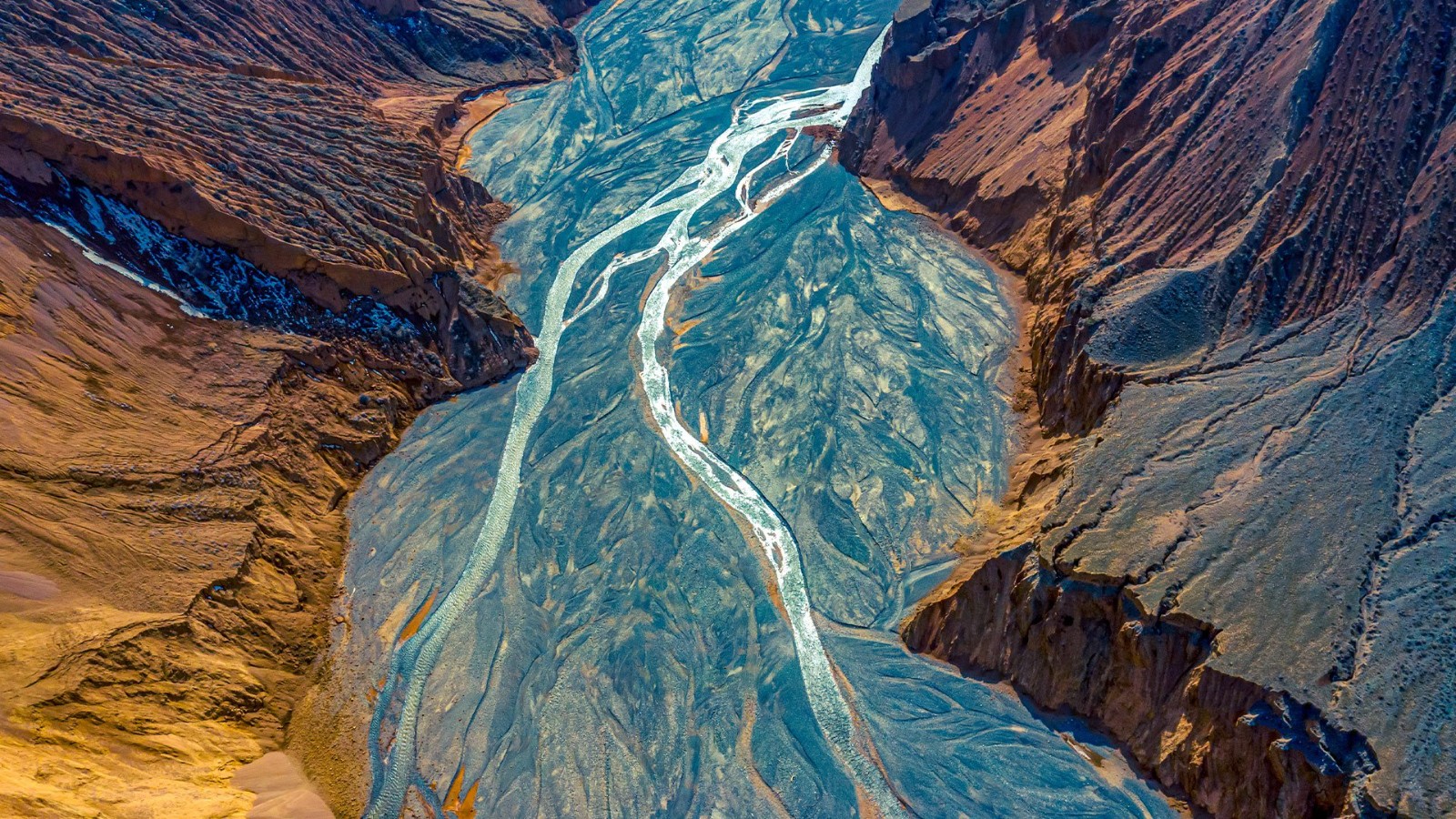8079870