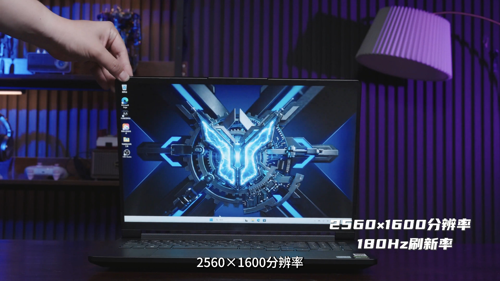 8080328